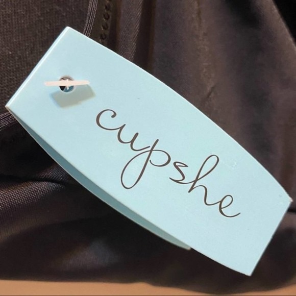 Cupshe NWT Cheeky Gal Women's Keyhole Crisscross Black Swimsuit M - Picture 4 of 9